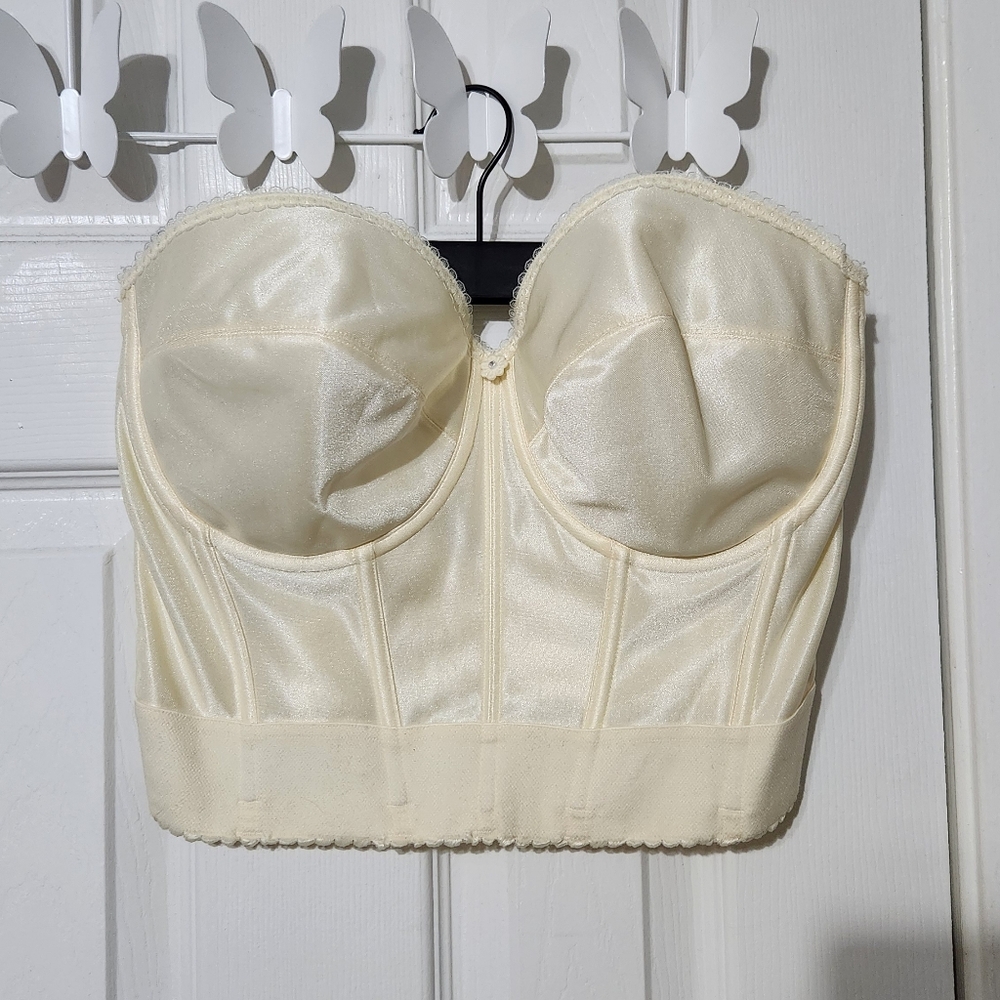 Dominique vintage-style bridal bustier